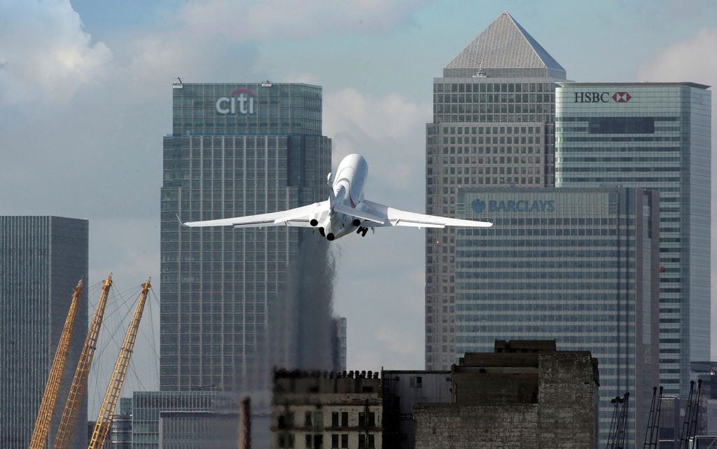 Falcon 8X departing London City Airport (LCY)